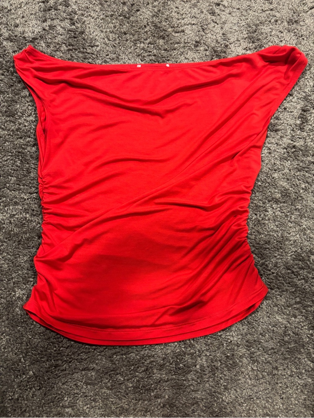 Elodie Red Off-The-Shoulder Ruched Crop Top M